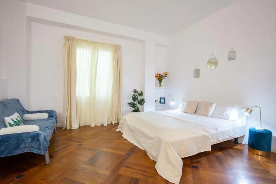 Apartament Piazza Martiri Flat Cagliari Zewnętrze zdjęcie