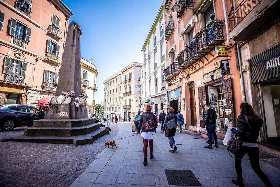 Apartament Piazza Martiri Flat Cagliari Zewnętrze zdjęcie